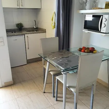 Estudio El Puerto - En El Mismo Centro De Fuengirola, Primera Linea De Playa Daire
