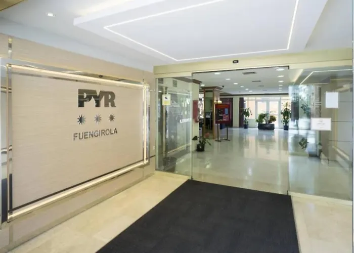 Estudio El Puerto - En El Mismo Centro De Fuengirola, Primera Linea De Playa דירה *